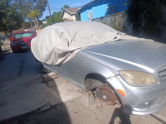 2011  Mercedes Benz C300