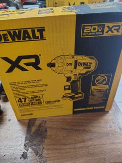DeWalt XR 1/2 in impact high torque