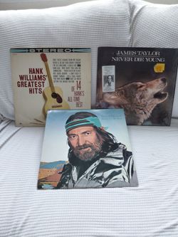 Country vinyls lot of 3 Hank Williams, Willem Nelson, James Taylor