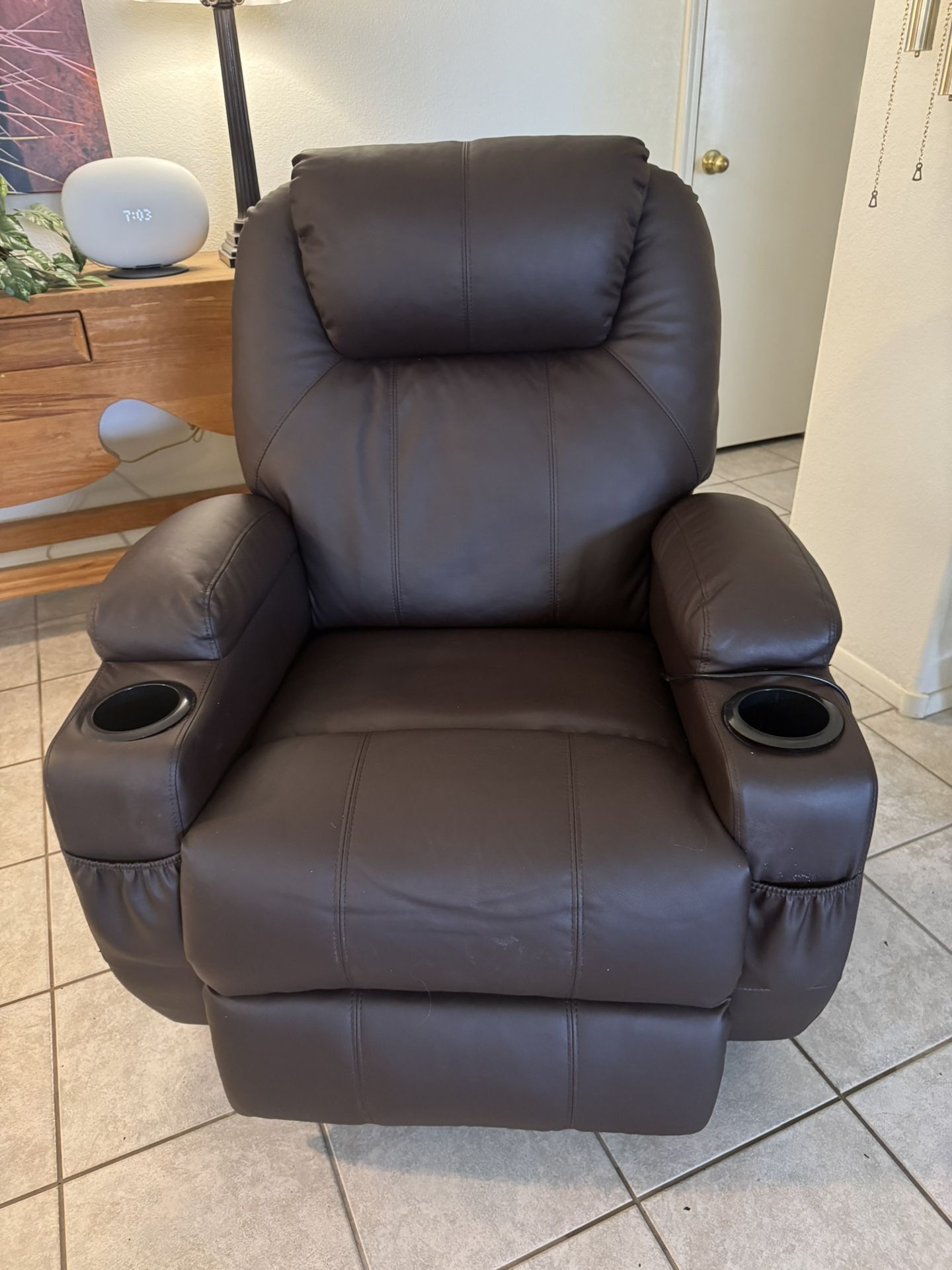 2 Recliners