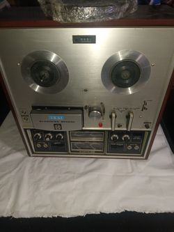 Akai reel to reel recorder 1722ss