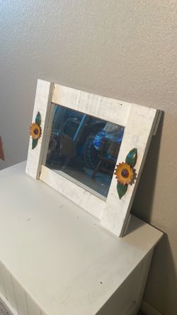 Wooden framed mirror with metal sunflowers features 14x18 hang horizontal or vertical