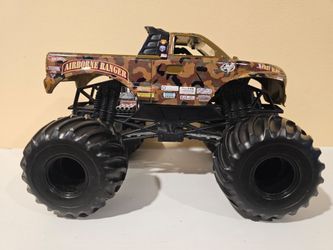 Monster Jam Hot Wheels 1:24 scale Airborne Ranger monster truck
