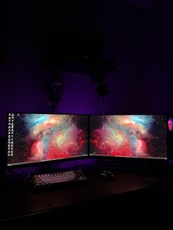 2x HP Omen 27i Monitors