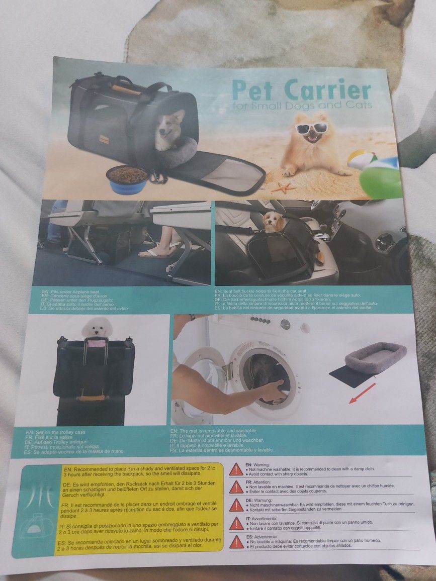 Small Pet Carrier, Black, New