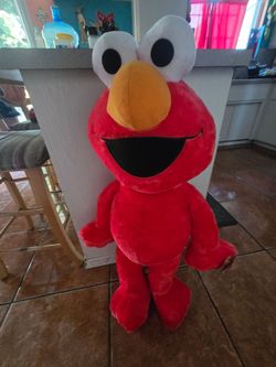 3ft Tall Elmo