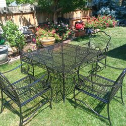 Outdoor Metal Patio Furniture Set 4 chairs 39" x 39" x 29" tall