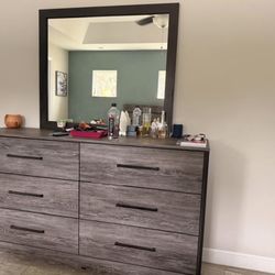 Greyish King Size Furniture 