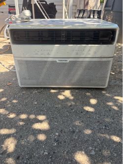 Toshiba 8,000 BTU Window Air Conditioner