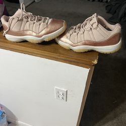 Jordan 11s Women’s 