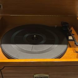 Thomas Pacconi Record Player 