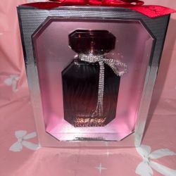Victoria's Secret Bombshell