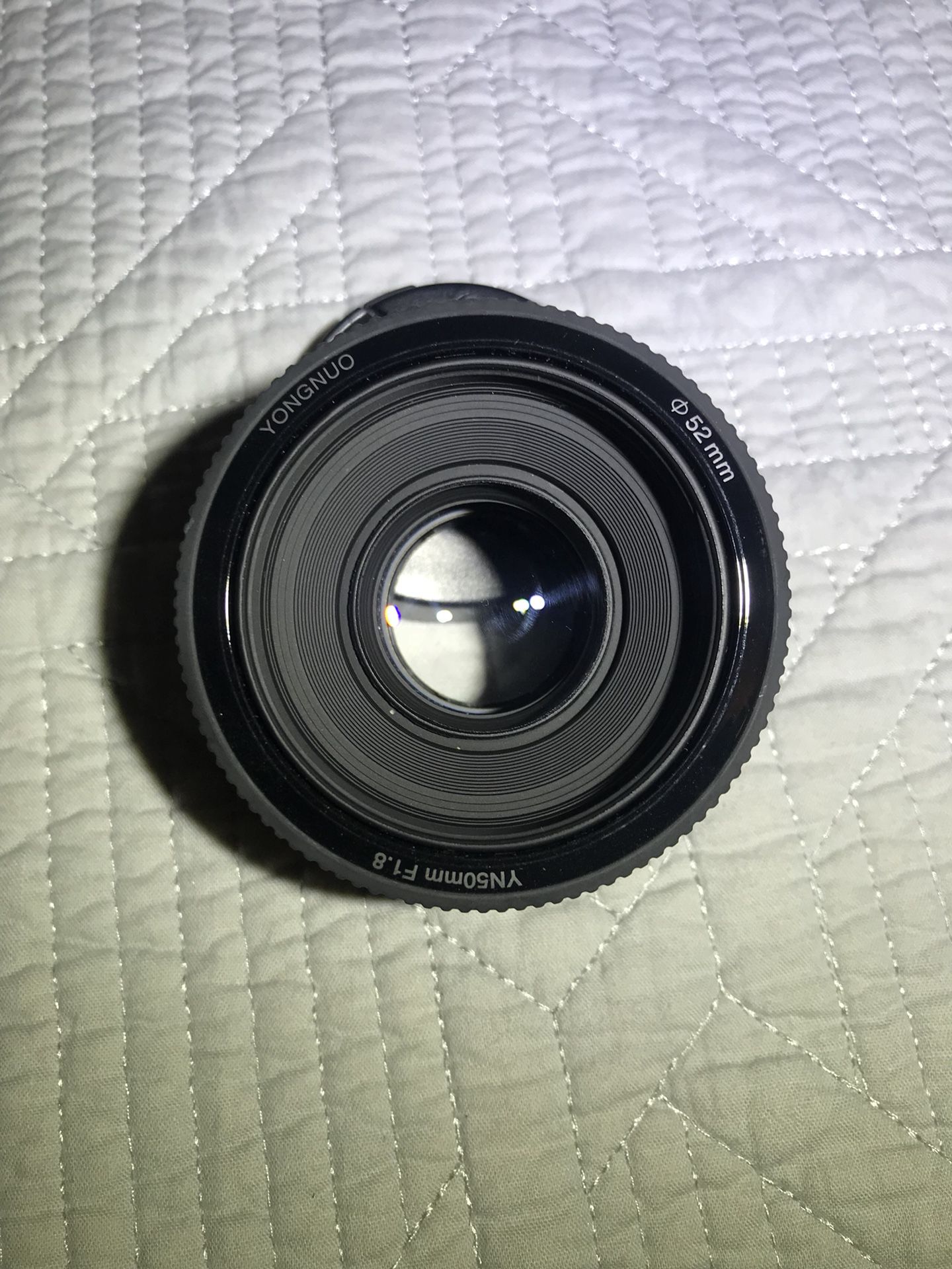 Yungnuo 50mm f/1.8 EF Lens