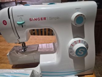 Singer Simple Sewing Machine