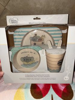 Precious moments gift set