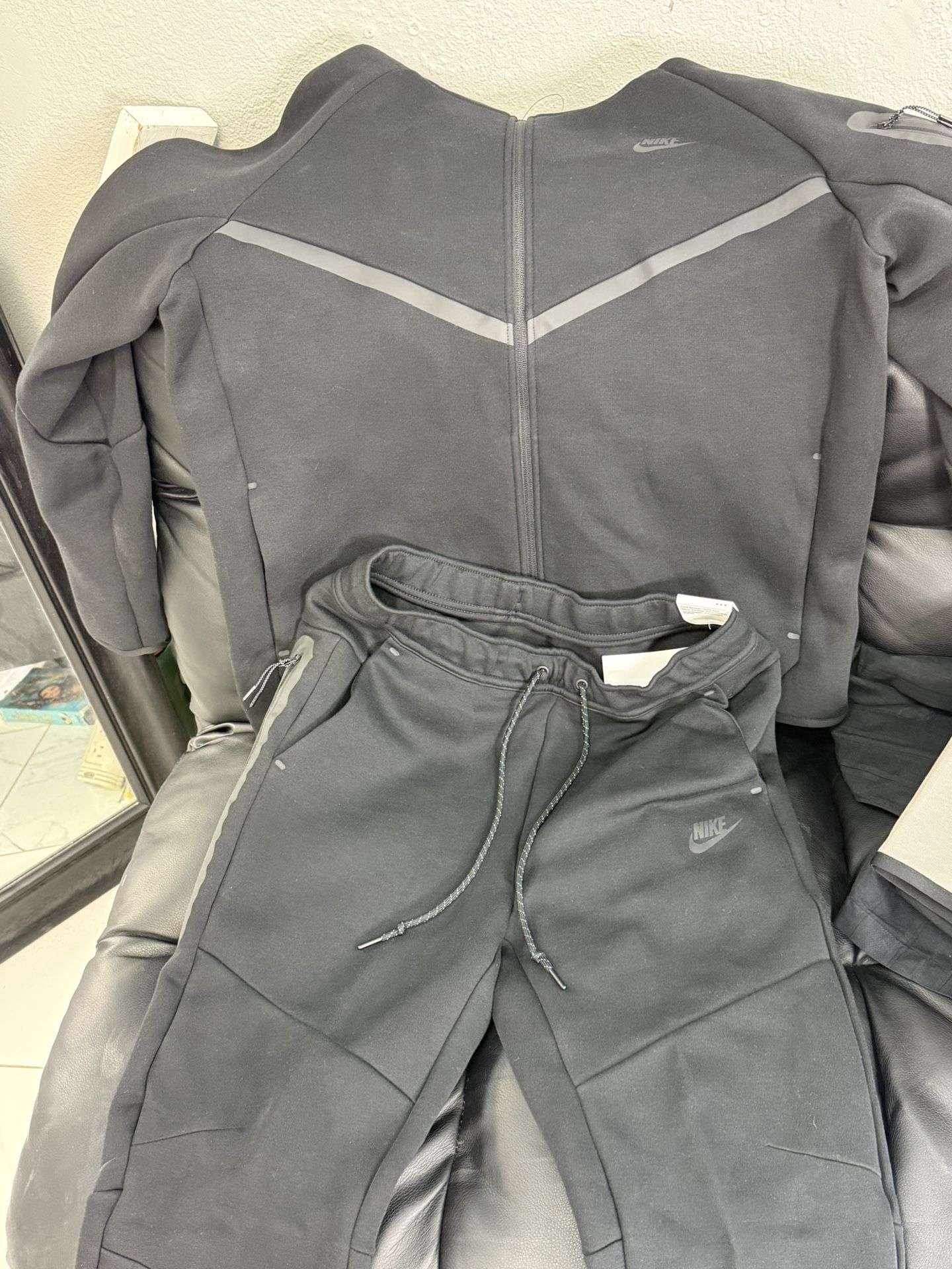 Nike Tech