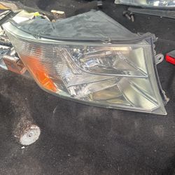 Headlight Left Dodge Ram 09-18