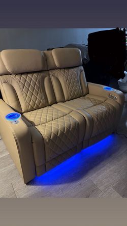 Qualitex Trailside  Recliner Loveseat