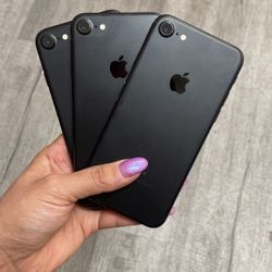 iPhone 7 32GB Unlocked 