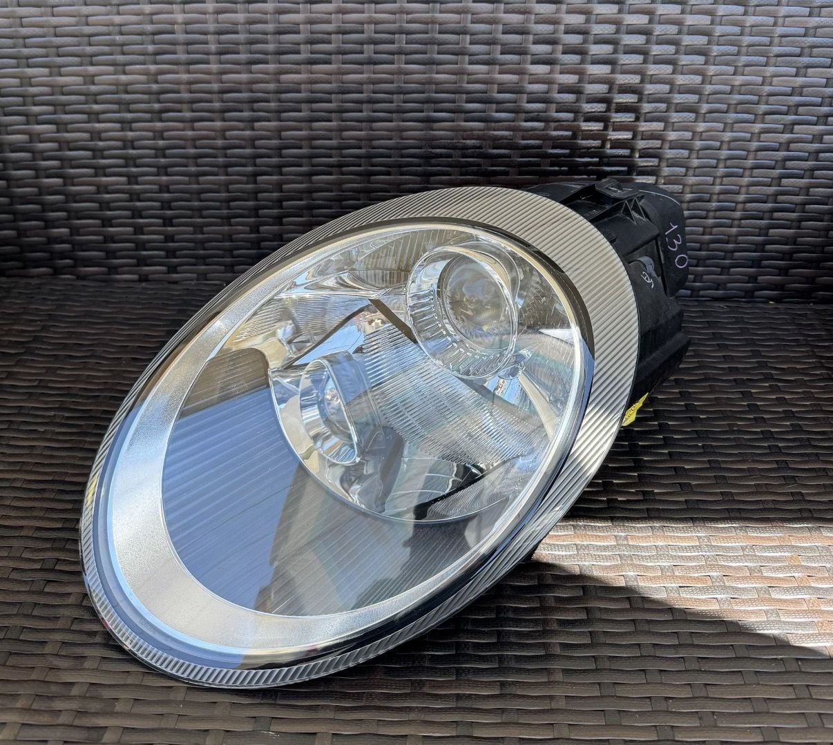 2005 2006 2007 2008 Porsche 911 Left Driver Side Xenon Headlight OEM