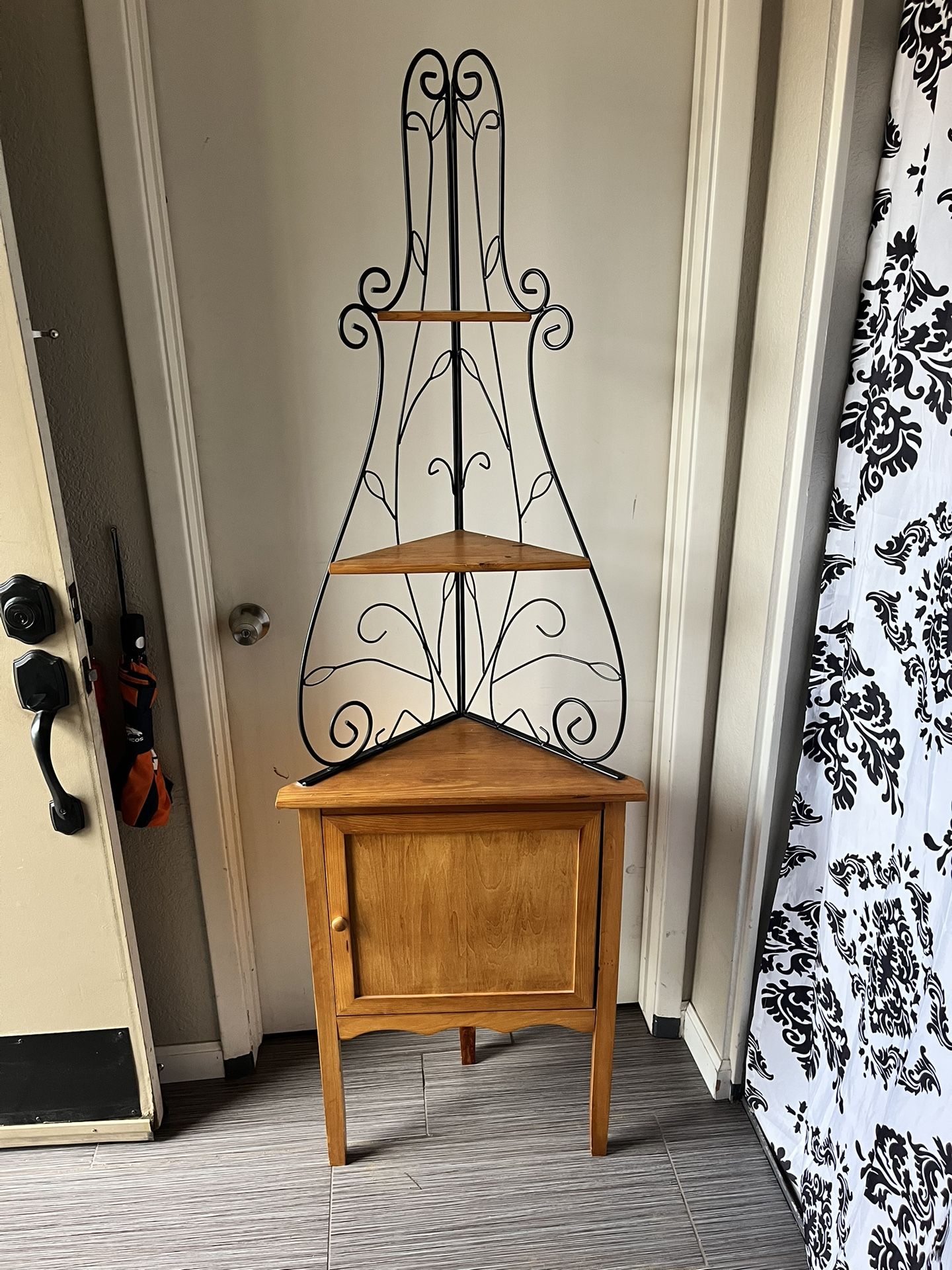 Corner Shelf