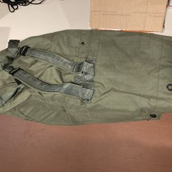 USGI Duffle Bag With Carry Straps Waterproof New