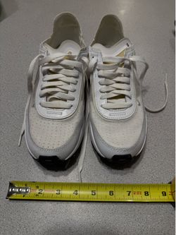 Nikes waffles women’s size 8.5