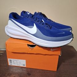 Nike Revolution Mens Size 13