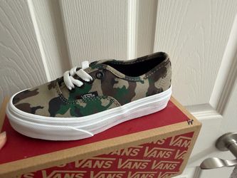 Vans Authentic Camo Low-Top Sneakers