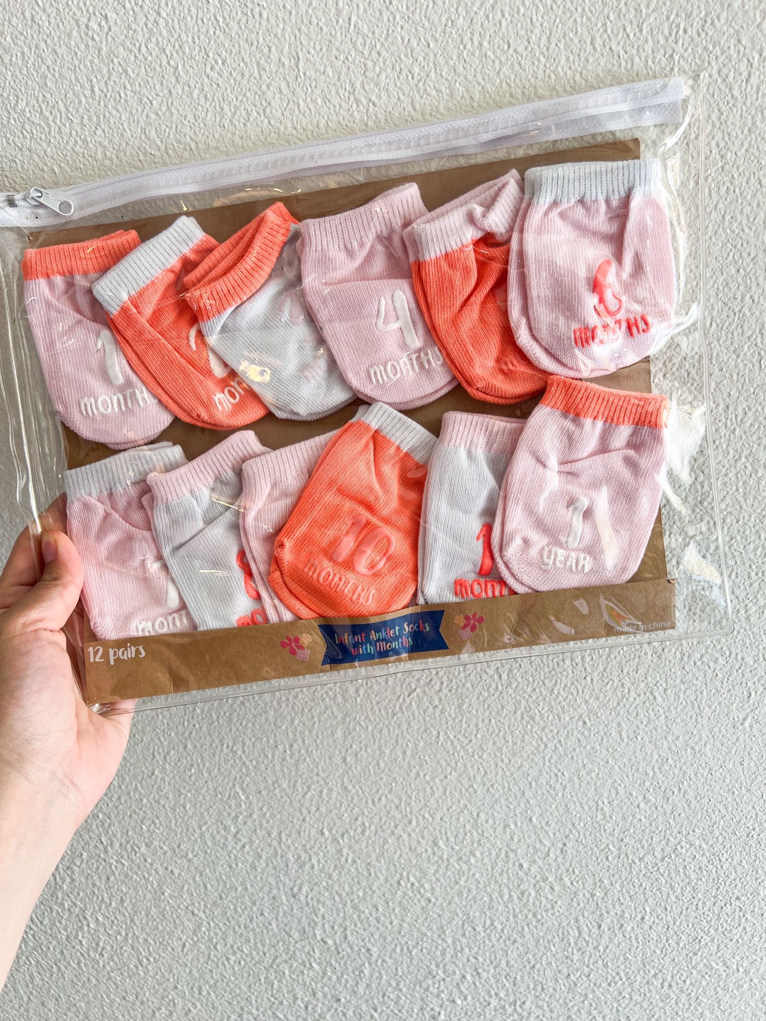 Babygirl Socks With Milestones (months)