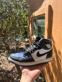 Jordan 1 royal blue size 10 men