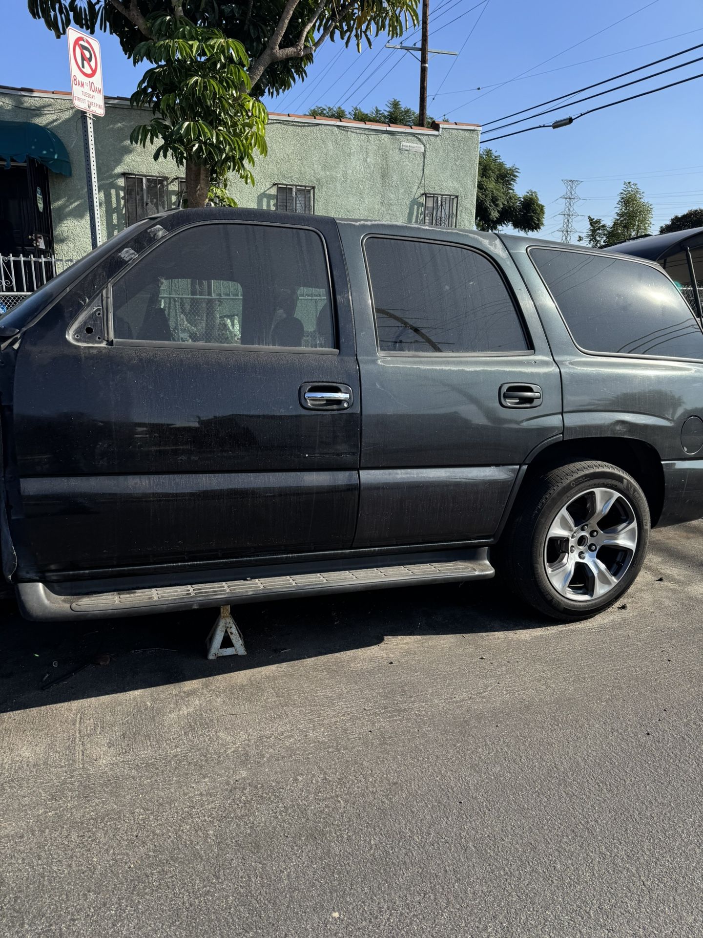 GMC Yukon Part Out