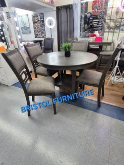🥊 Round Dining Set 5 Pc, Gray Color, Wood And Fabric Upholstered, New In The Box.