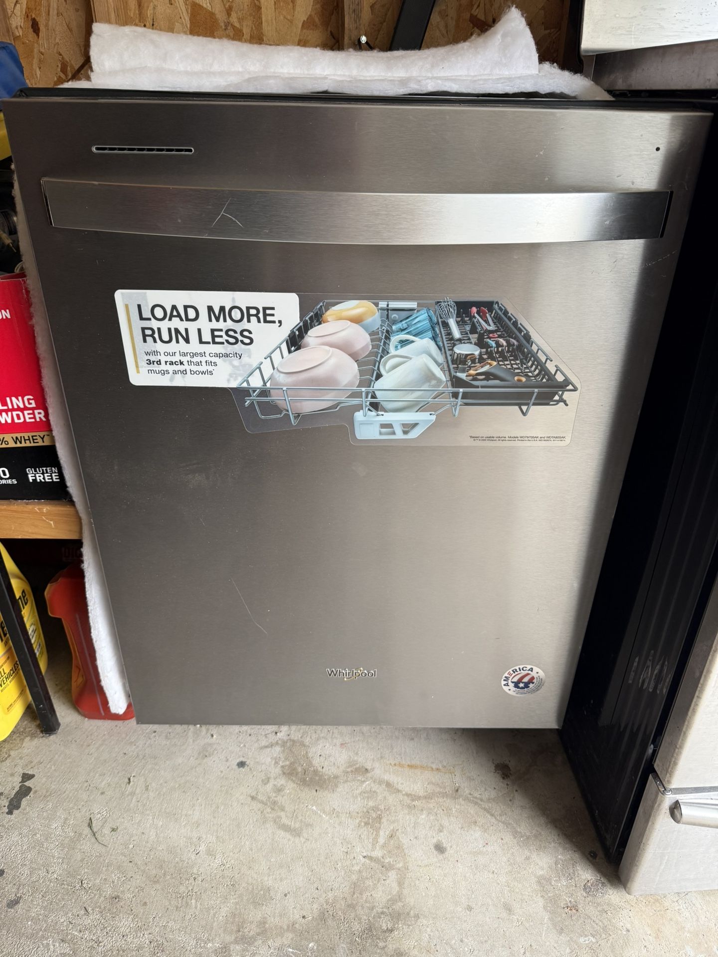 !!!!!!!!Brand New Whirlpool Dishwasher!!!!!!! 400.00