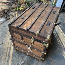 Antique Trunk 
