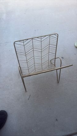 Vinyl holder /magazine holder