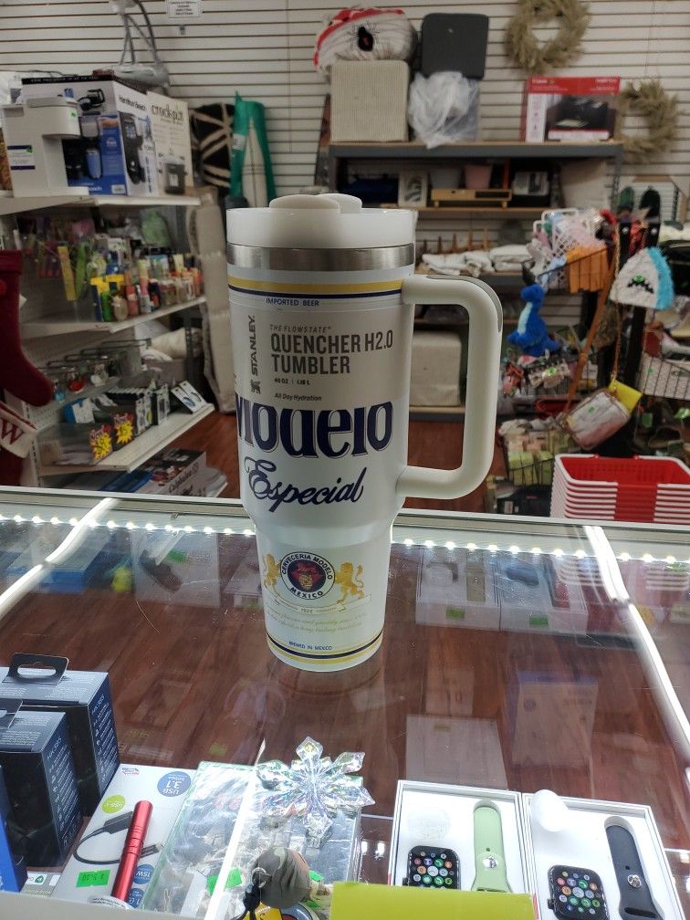 Modelo Especial Stabnley Cup