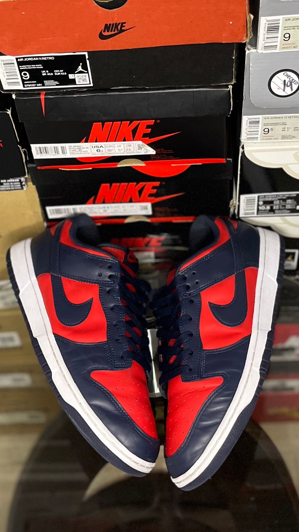 nike dunk low navy red 
