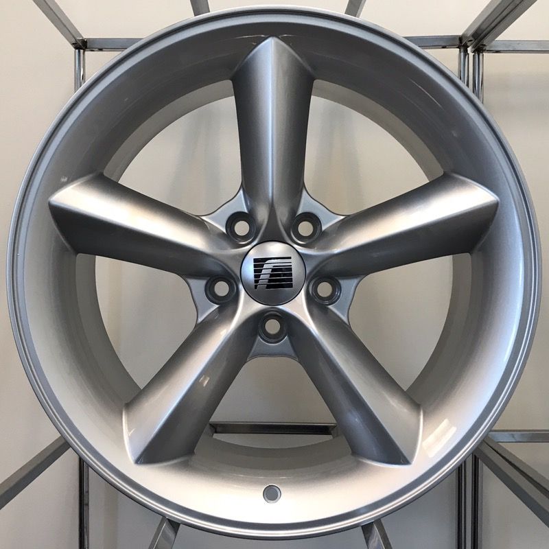 Saleen Ford Mustang Wheels 18x9 +36 5x4.5 silver Racecraft Heritage edition rims 05-11 Ford Mustang GT