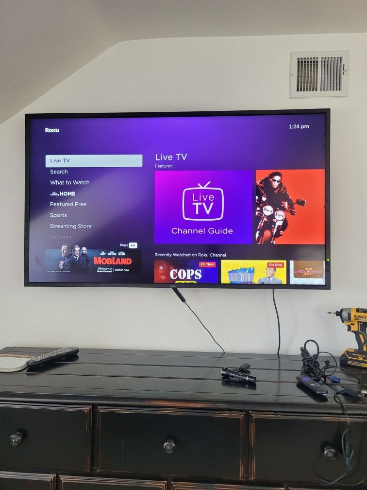 V552 55" LEC MONITOR/TV