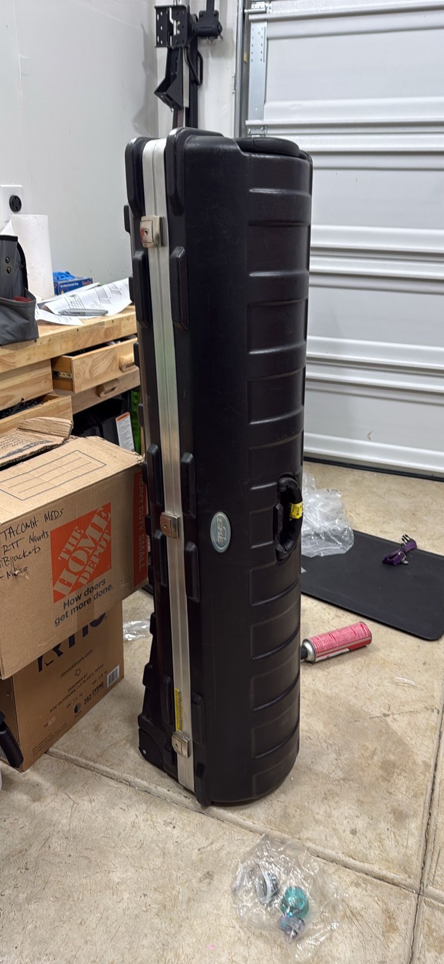 SKB Golf Travel Case