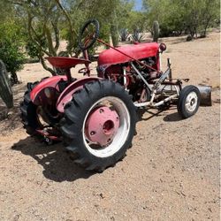 1954 Farmall Cub 