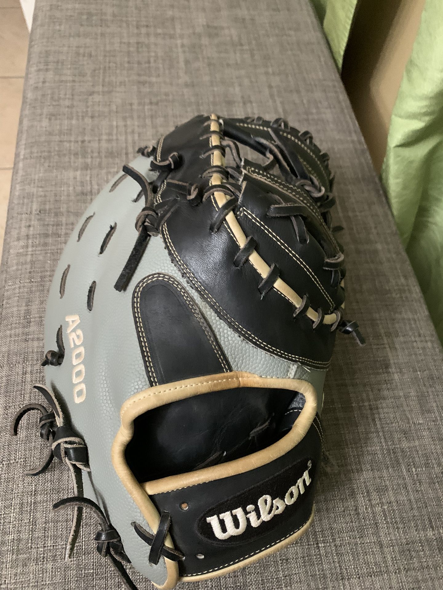 Wilson A2000 First Base Glove