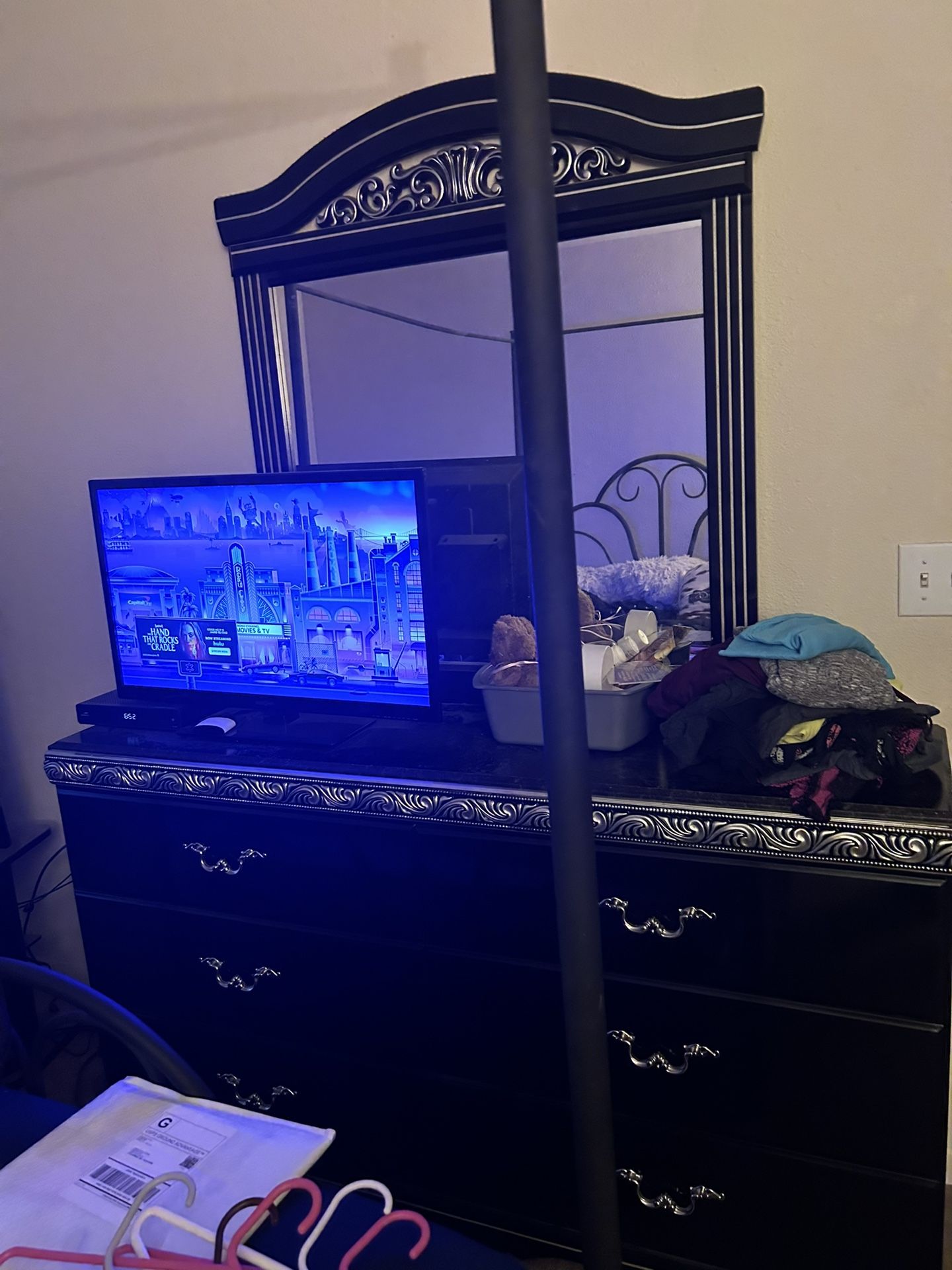 Black Marble Dresser