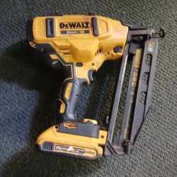 Dewalt 