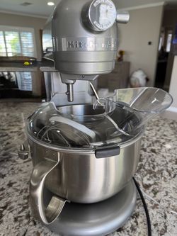 KitchenAid Stand Mixer with Bowl and Shield