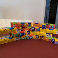 Crayons Silly Scent Dough