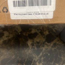 iPad Keyboard Case 
