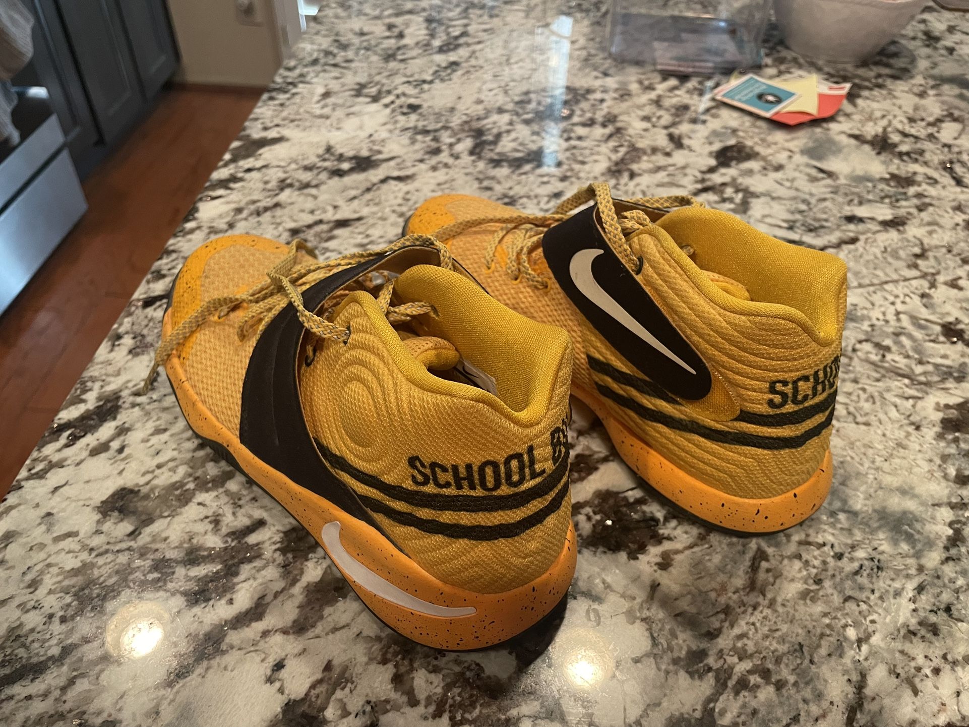 Nike kyrie school bus shoes deals