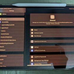 iPad Pro M4 256gb w/Stylus 